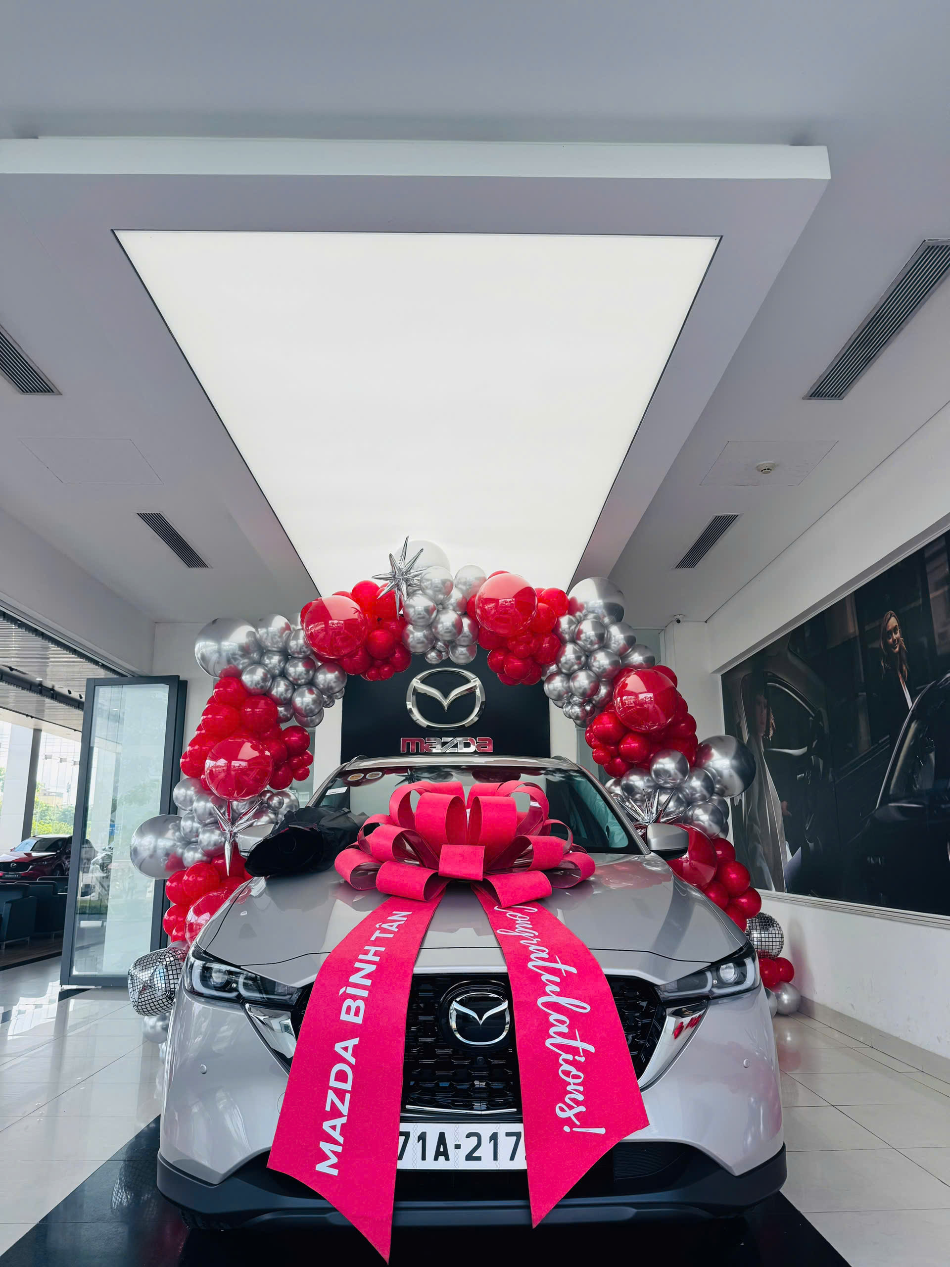 Hình ảnh giao xe khách hàng