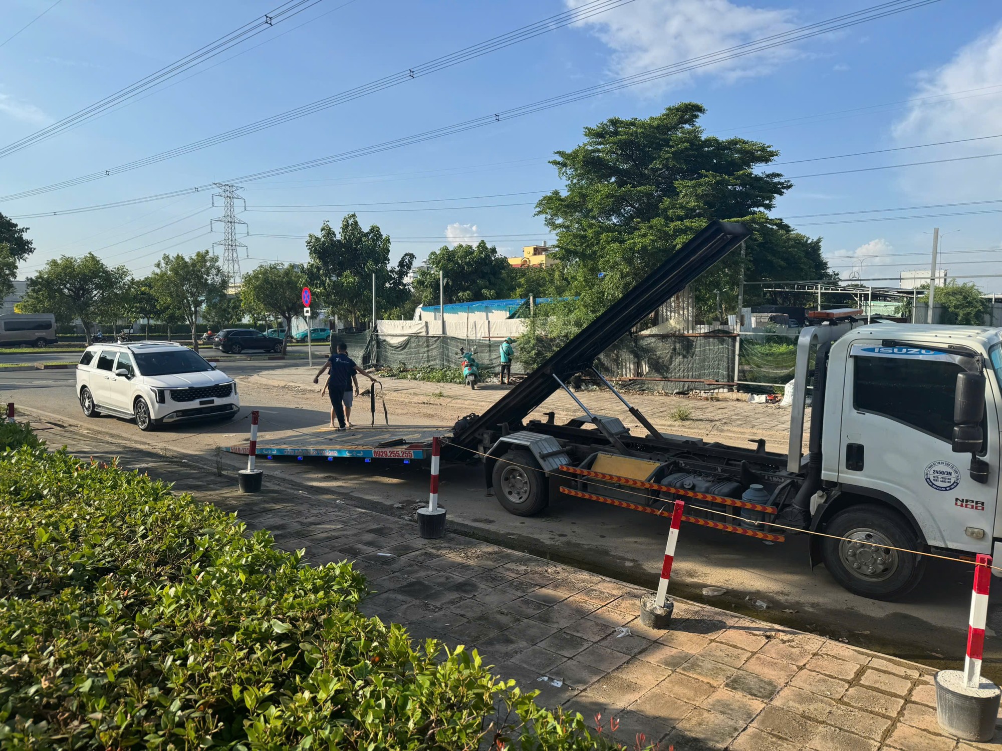 Hình ảnh giao xe khách hàng